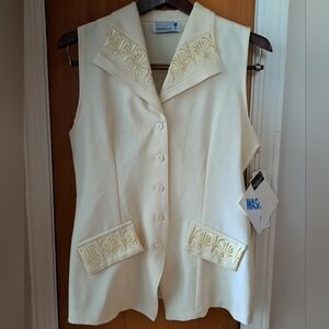 Cream Embroidered Sleeveless Blazer Vest